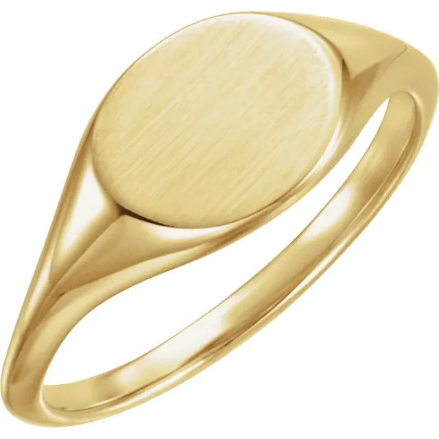 11x9 mm Oval Signet Ring Yellow Gold - Luvona