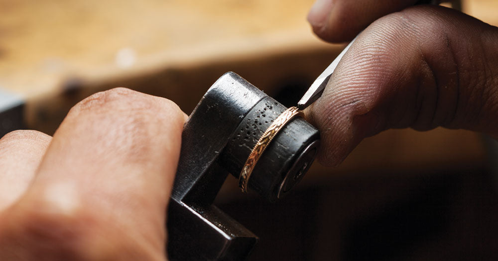 Jeweler-Handmaking-Jewelry